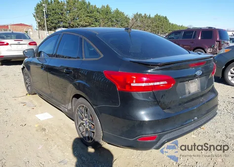 2015 Ford Focus Se z USA, uszkodzony, nr VIN 1FADP3F21FL253199